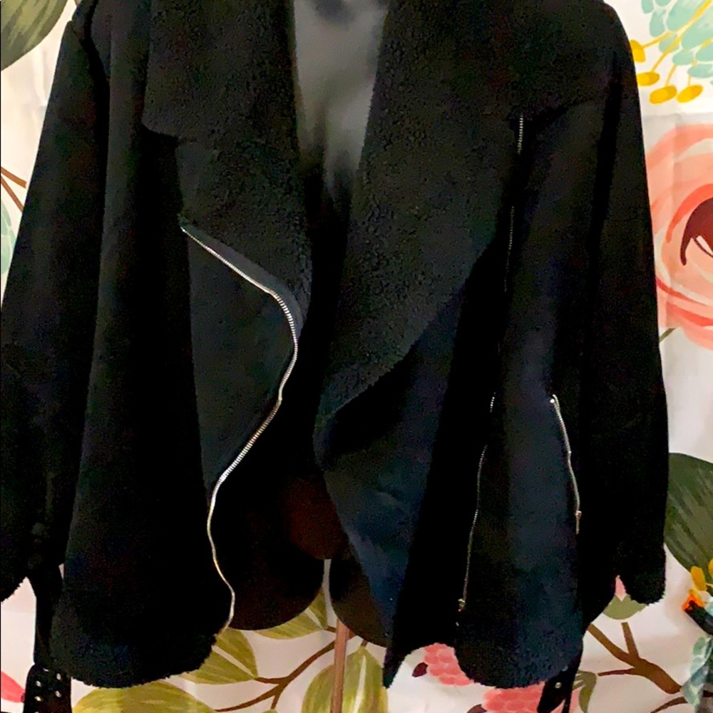 Teddy bomber jacket